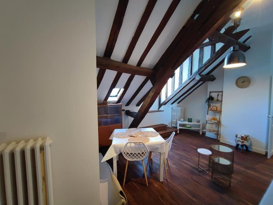 Magnifique Appartement Beaux Arts Tours Exterior foto